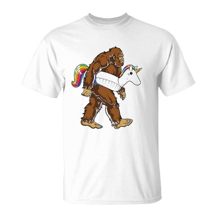 Pool Party Bigfoot Unicorn Sasquatch Float Rainbow T-Shirt