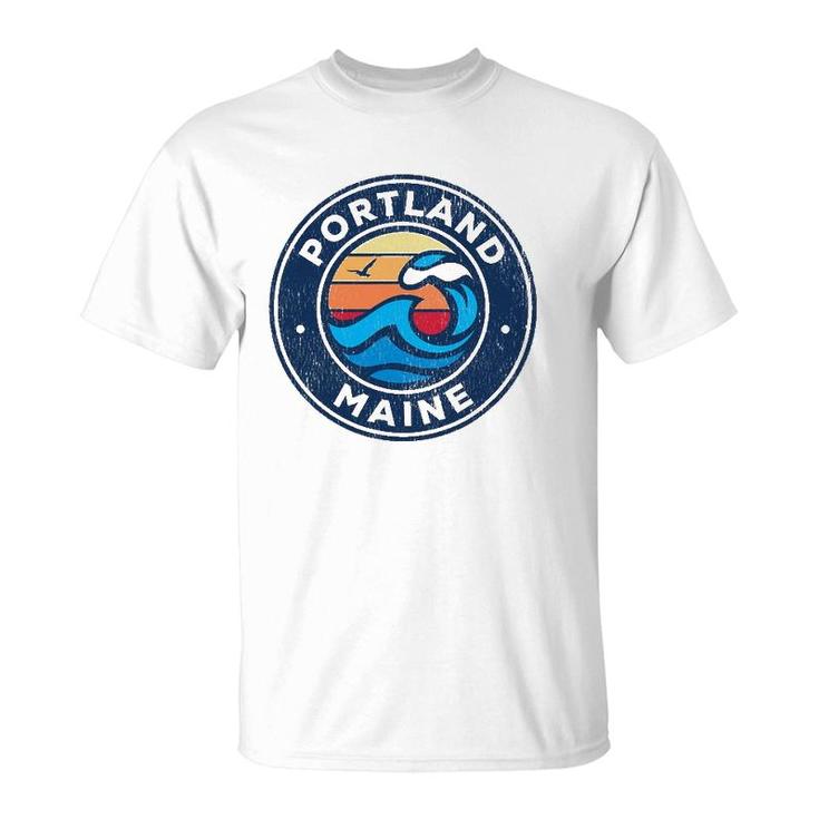 Portland Maine Me Vintage Nautical Waves Design T-Shirt