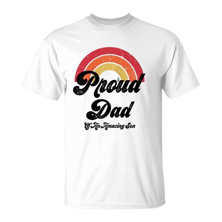 Proud Dad Of A Gay Son Lgbtq Ally Gifts Free Dad Hugs Bi  T-Shirt