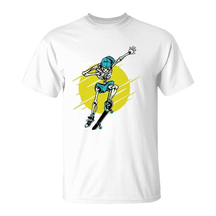 Skateboarding Skeleton Boys Skater Gift T-Shirt