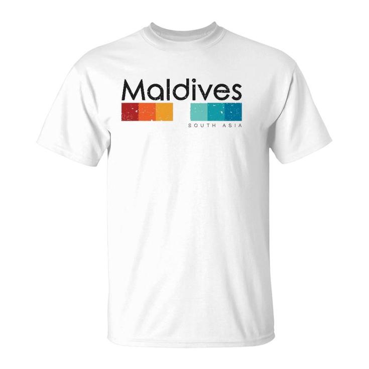 Vintage Maldives South Asia Retro Design T-Shirt